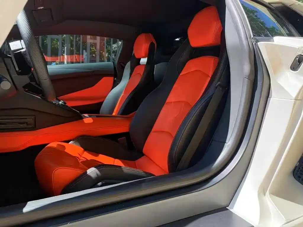 Lamborghini Aventador 2011 LP 700-4