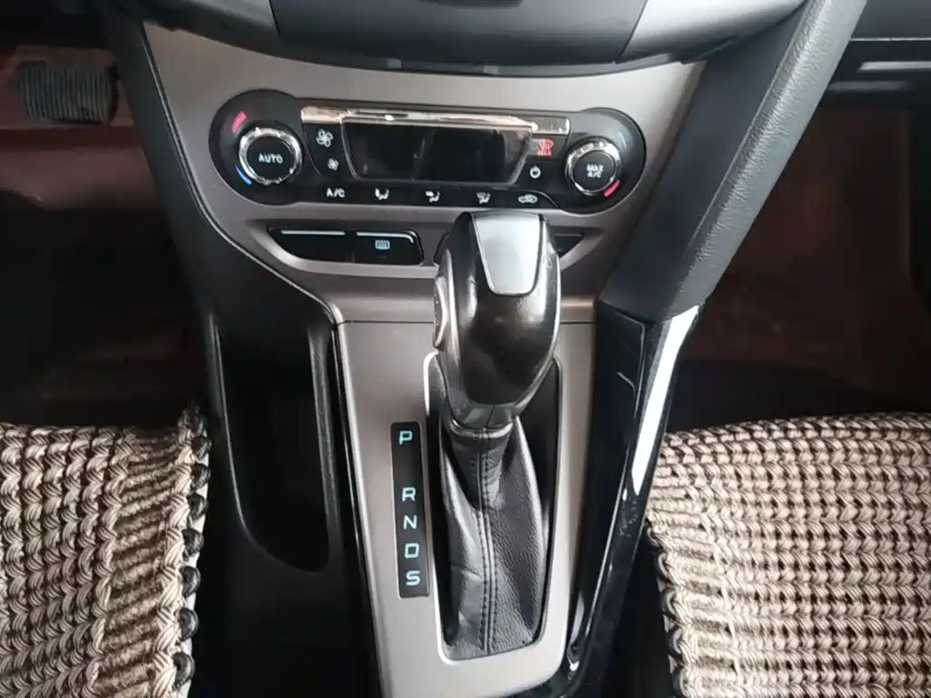 Ford Focus — миниатюра 19