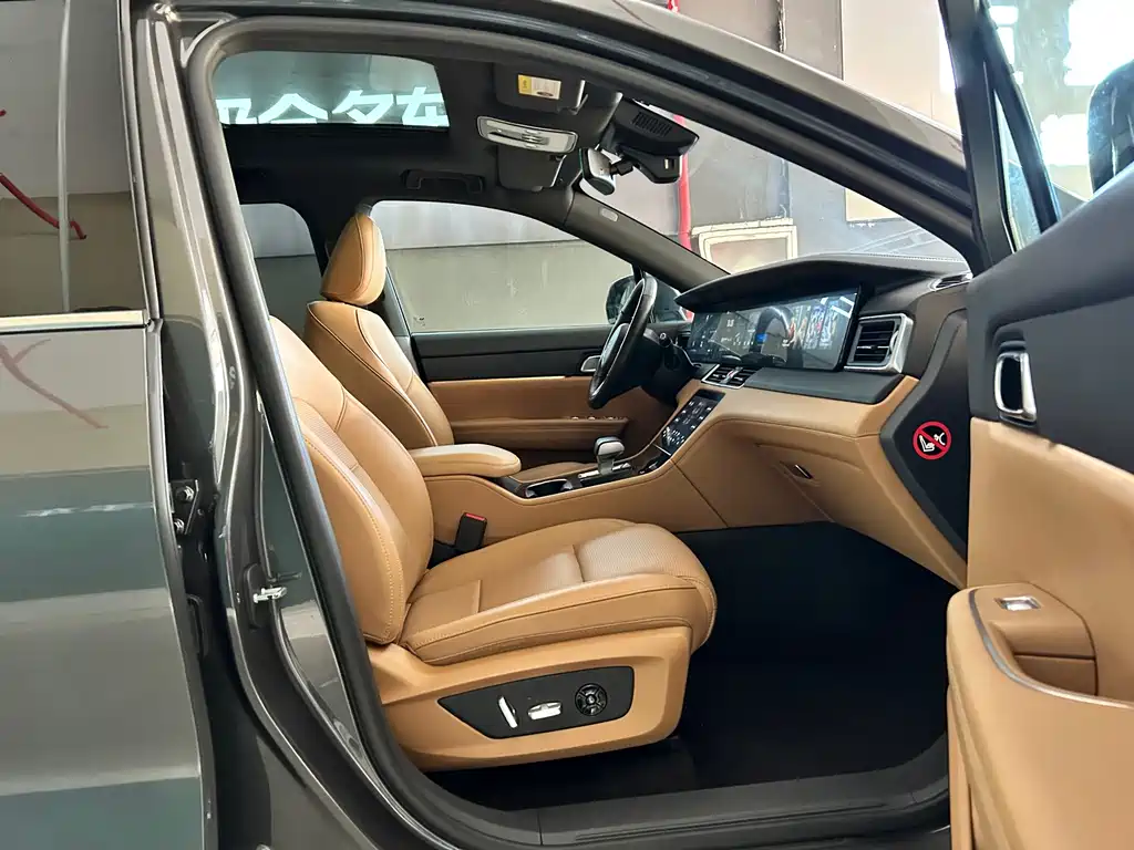 Li Auto Li ONE — миниатюра 7