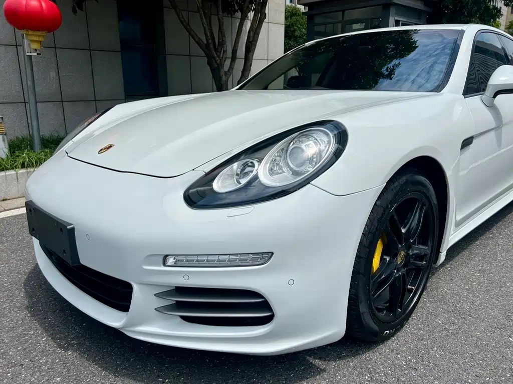 Porsche Panamera — миниатюра 7