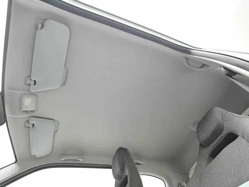 Wuling MINIEV — миниатюра 14
