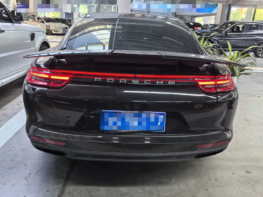 Porsche Panamera — миниатюра 19