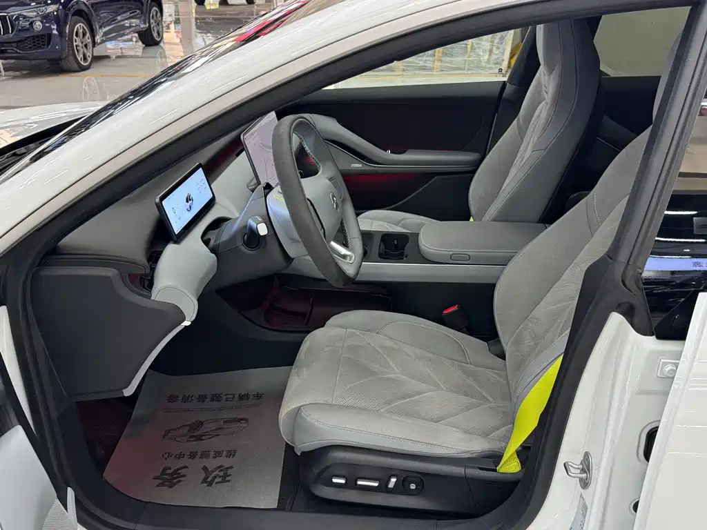 NIO ET5T 2025 Champion 100kWh Touring