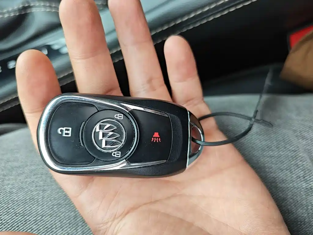 Buick Envision Plus — миниатюра 9