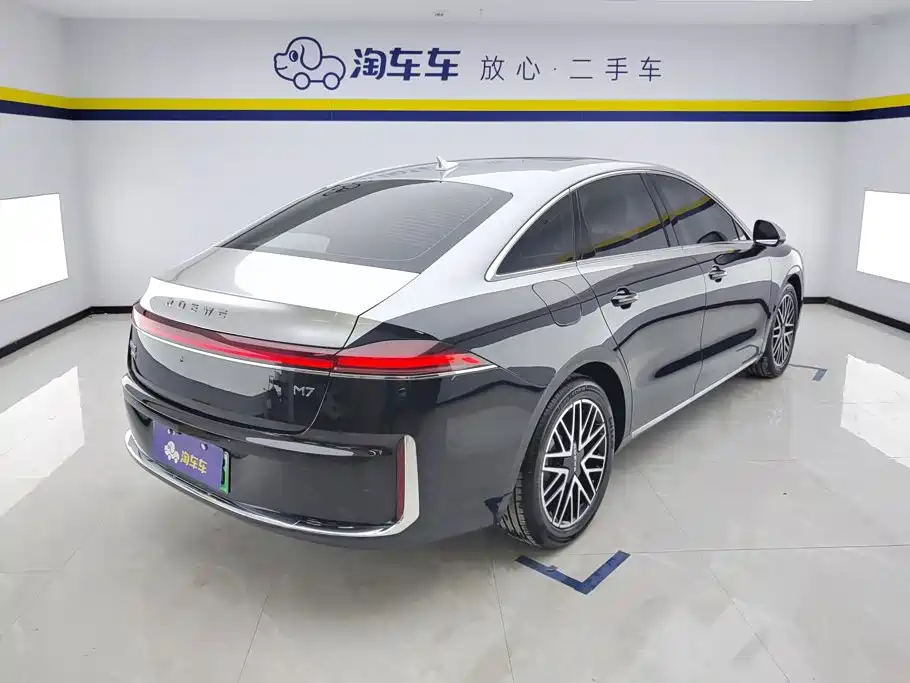 Roewe M7 DMH — миниатюра 3