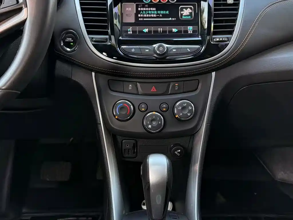 Chevrolet Trax — миниатюра 9