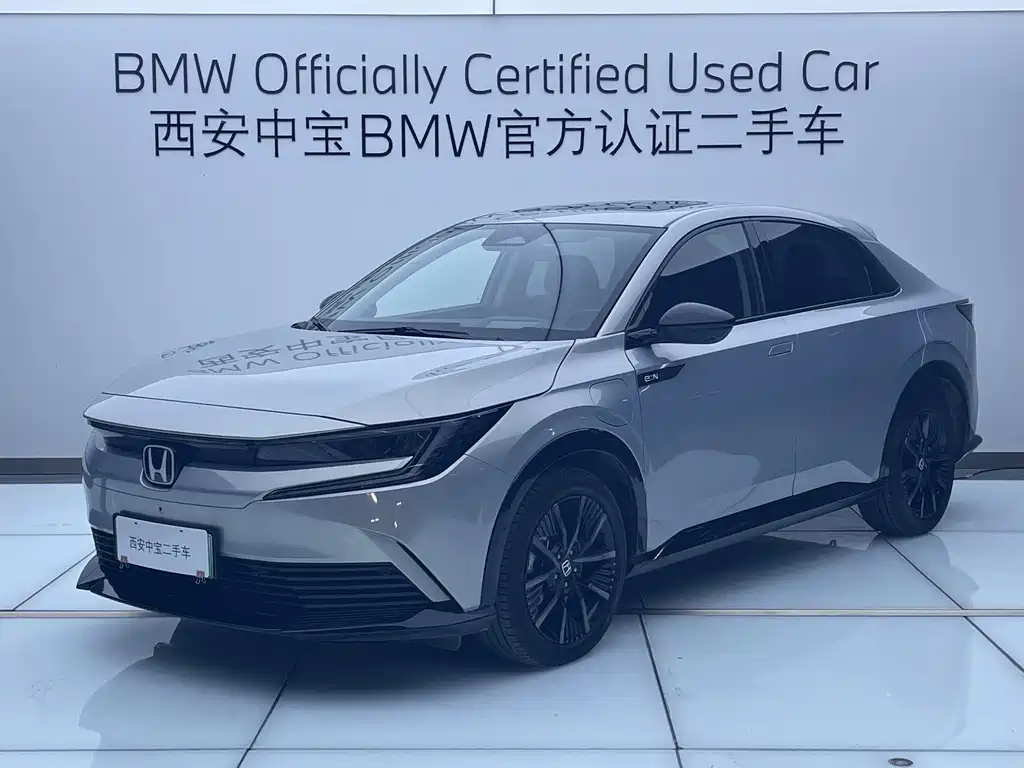 Honda e:NP2