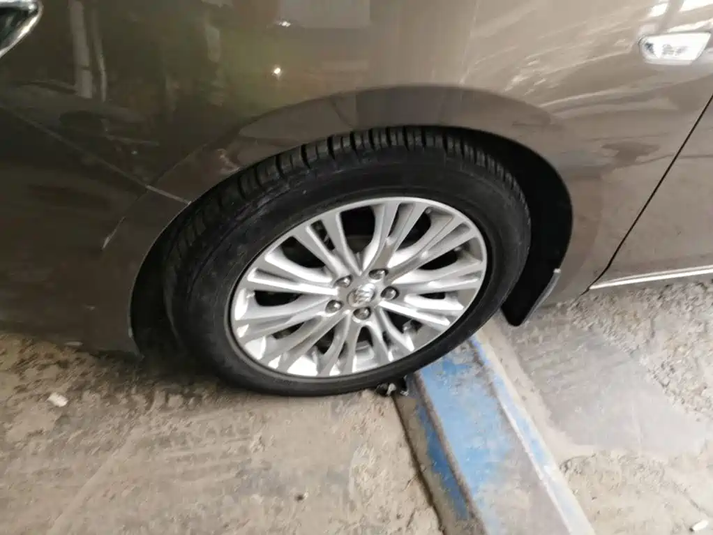Buick Excelle — миниатюра 23