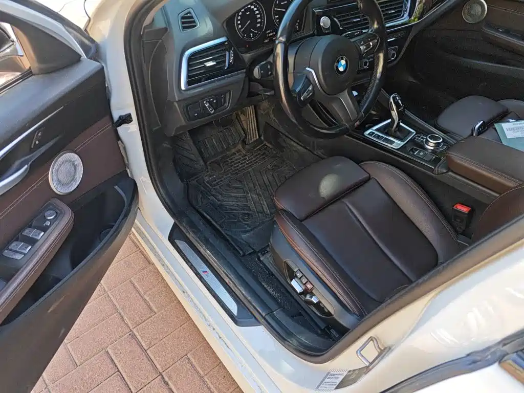 BMW 1 Series — миниатюра 17