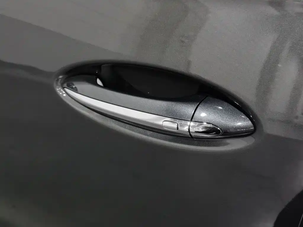 Buick LaCrosse — миниатюра 18