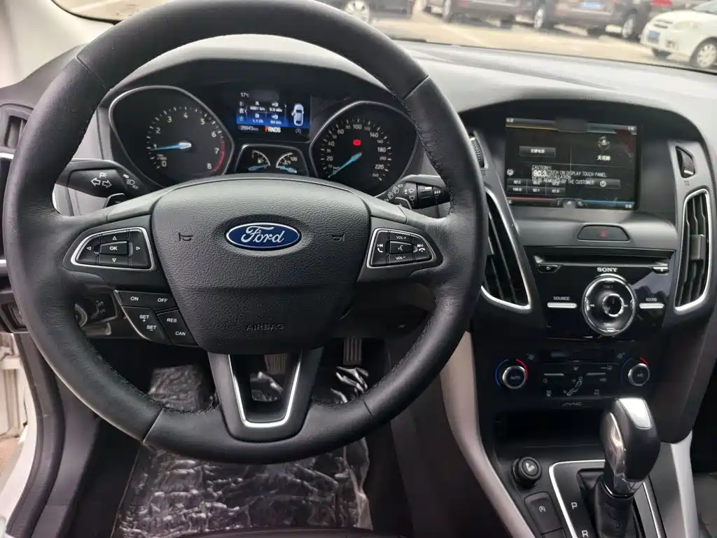 Ford Focus — миниатюра 14