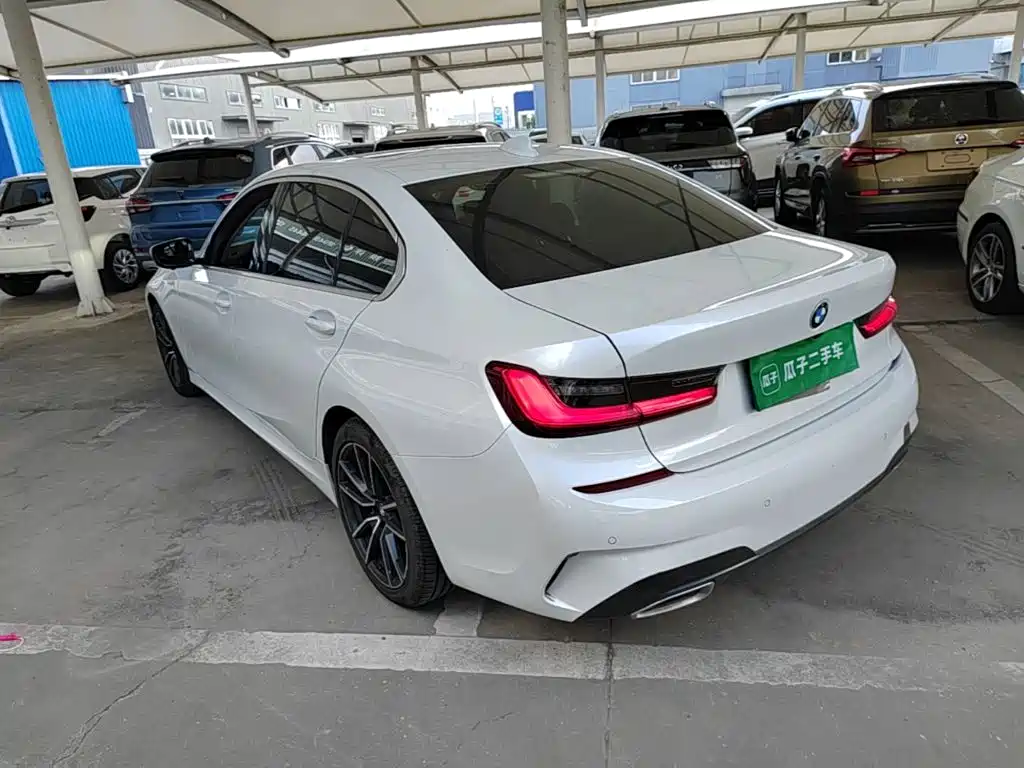 BMW 3 Series — миниатюра 5