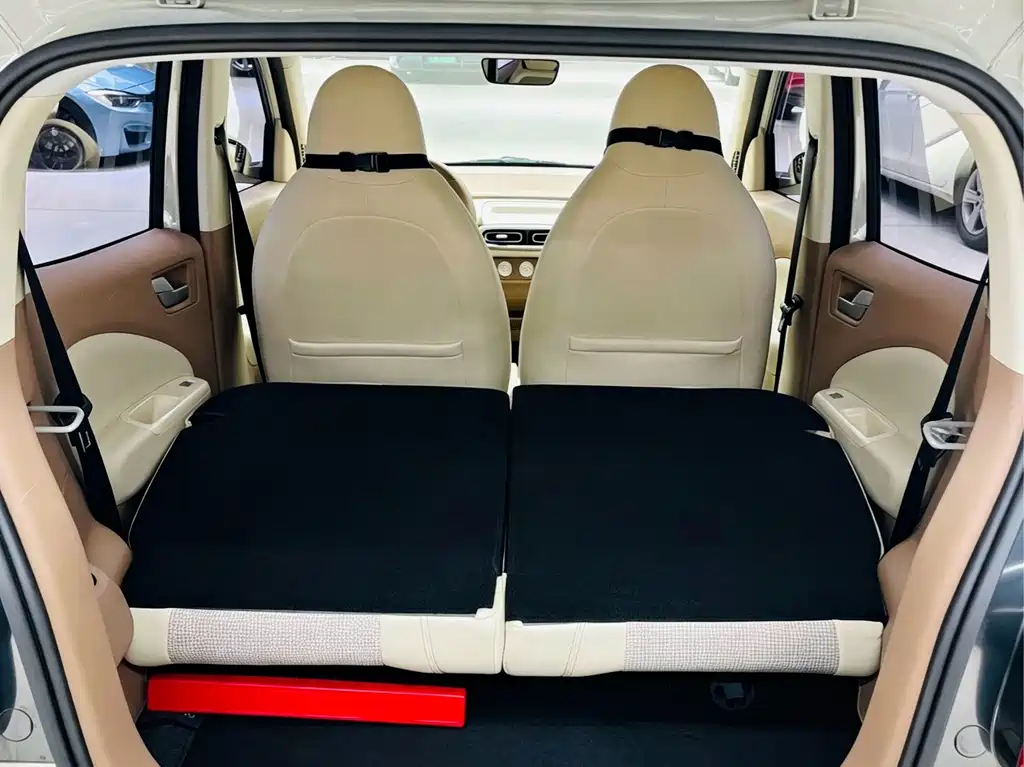 Wuling MINIEV — миниатюра 15