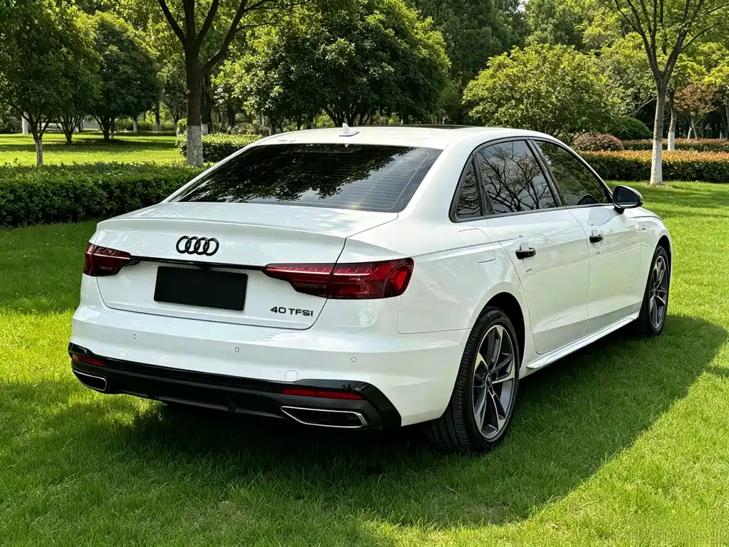 Audi A4L — миниатюра 4