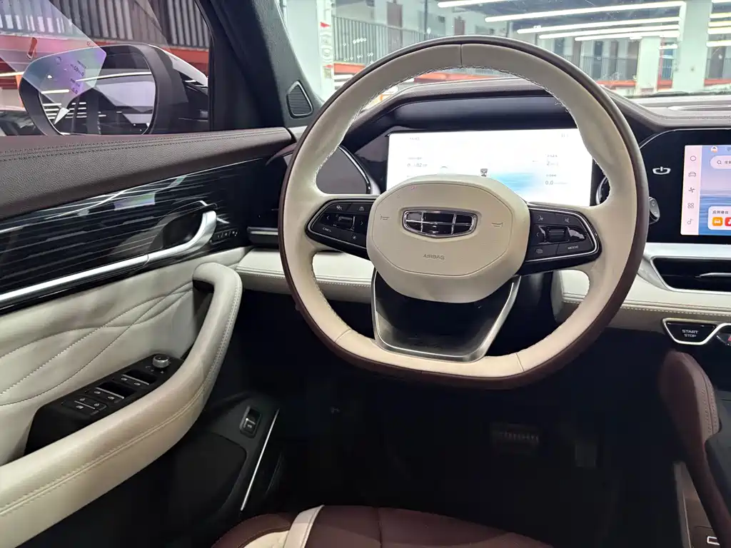 Geely Xingyue L — миниатюра 8