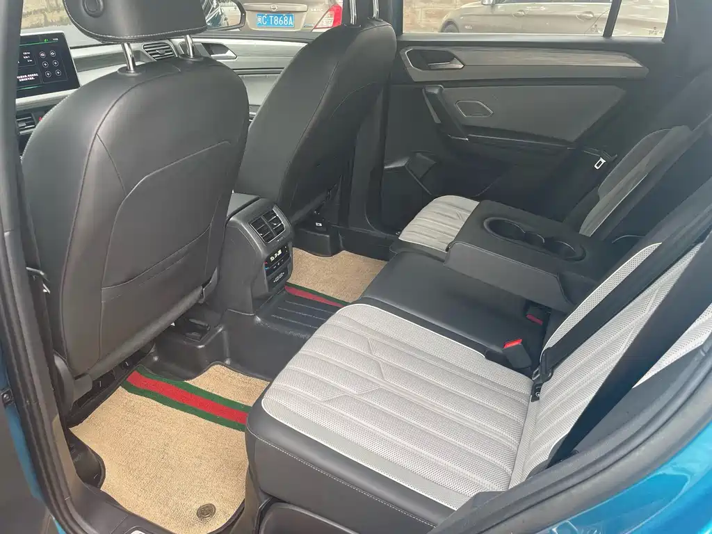 Volkswagen Tayron 2023 380TSI R-Line Pro