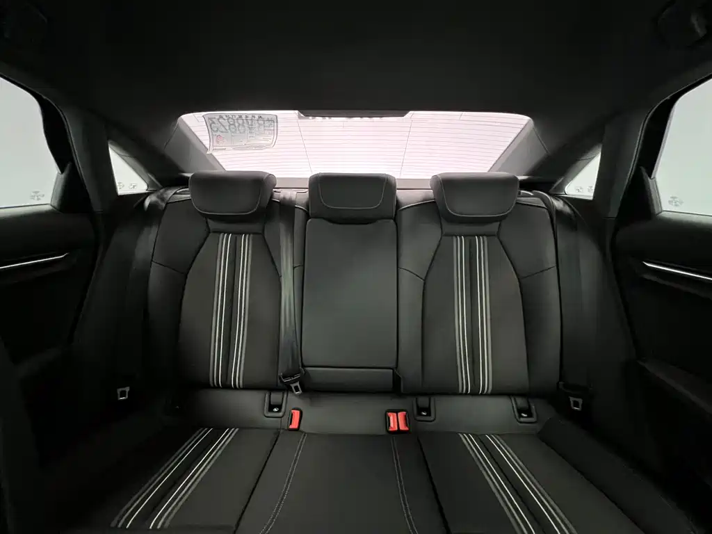 Audi A3 — миниатюра 19