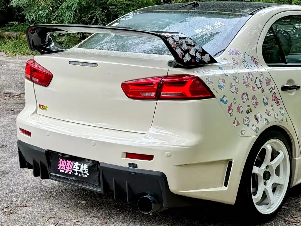 Mitsubishi Lancer EX — миниатюра 8