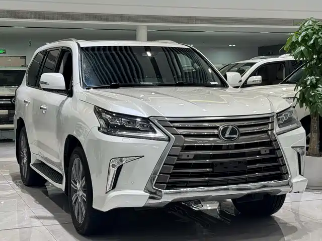 LEXUS LX 2017