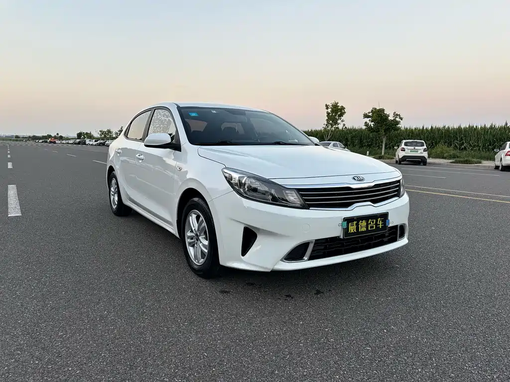 Kia Forte — миниатюра 3