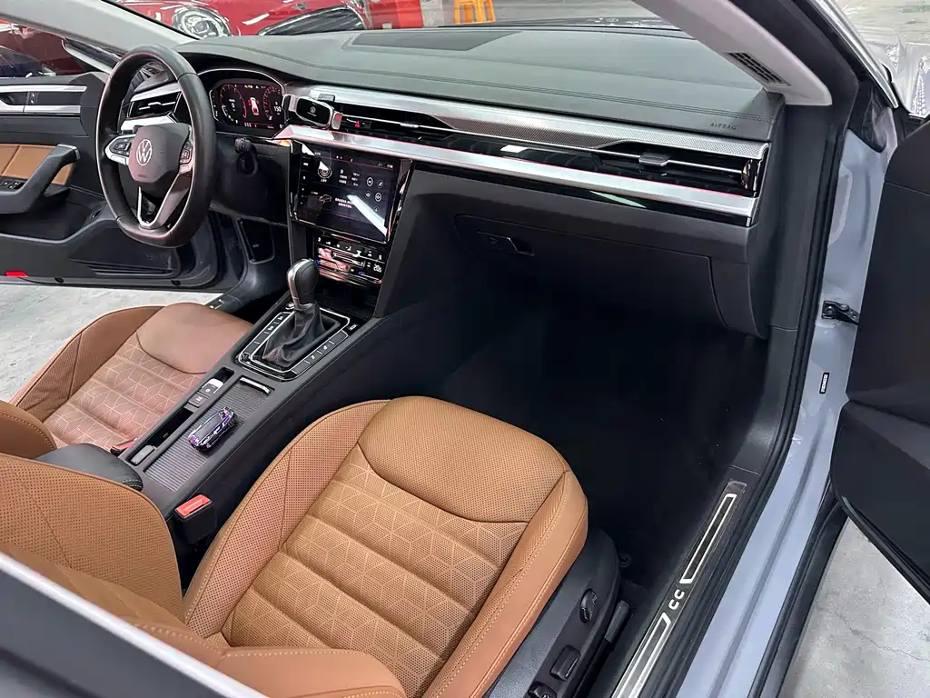 Volkswagen CC — миниатюра 9