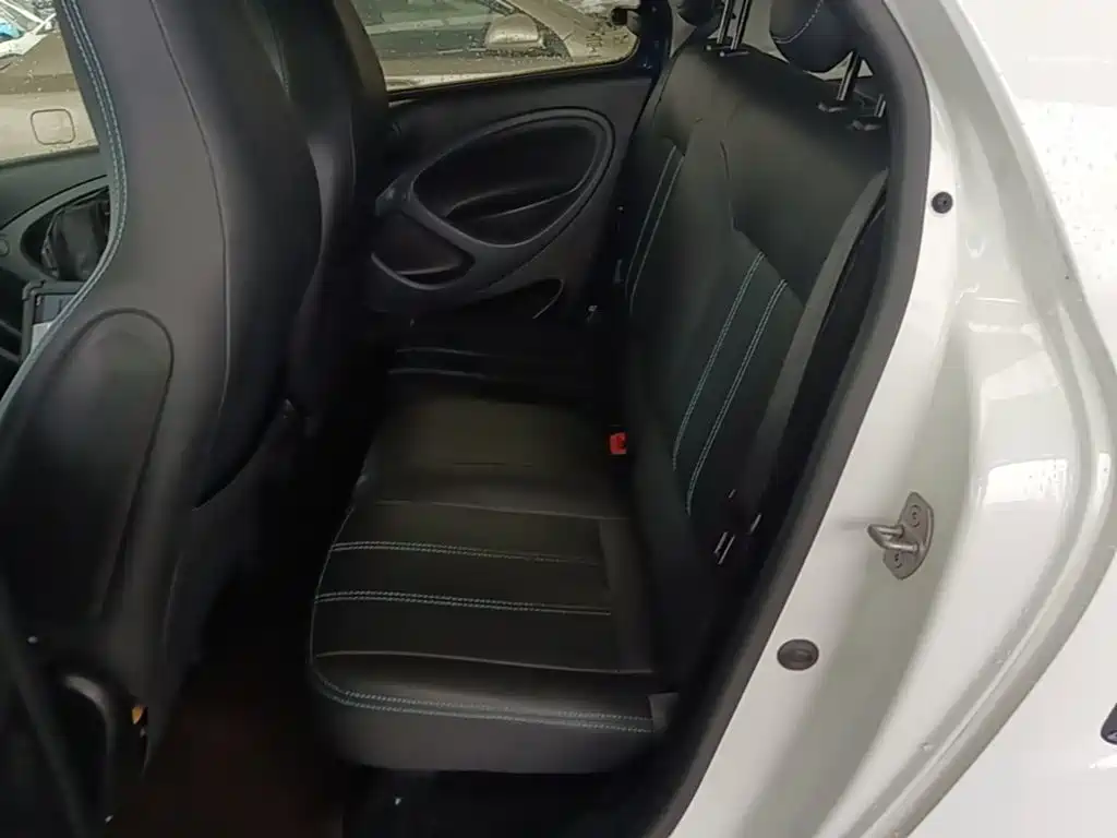 smart Smart Forfour — миниатюра 17