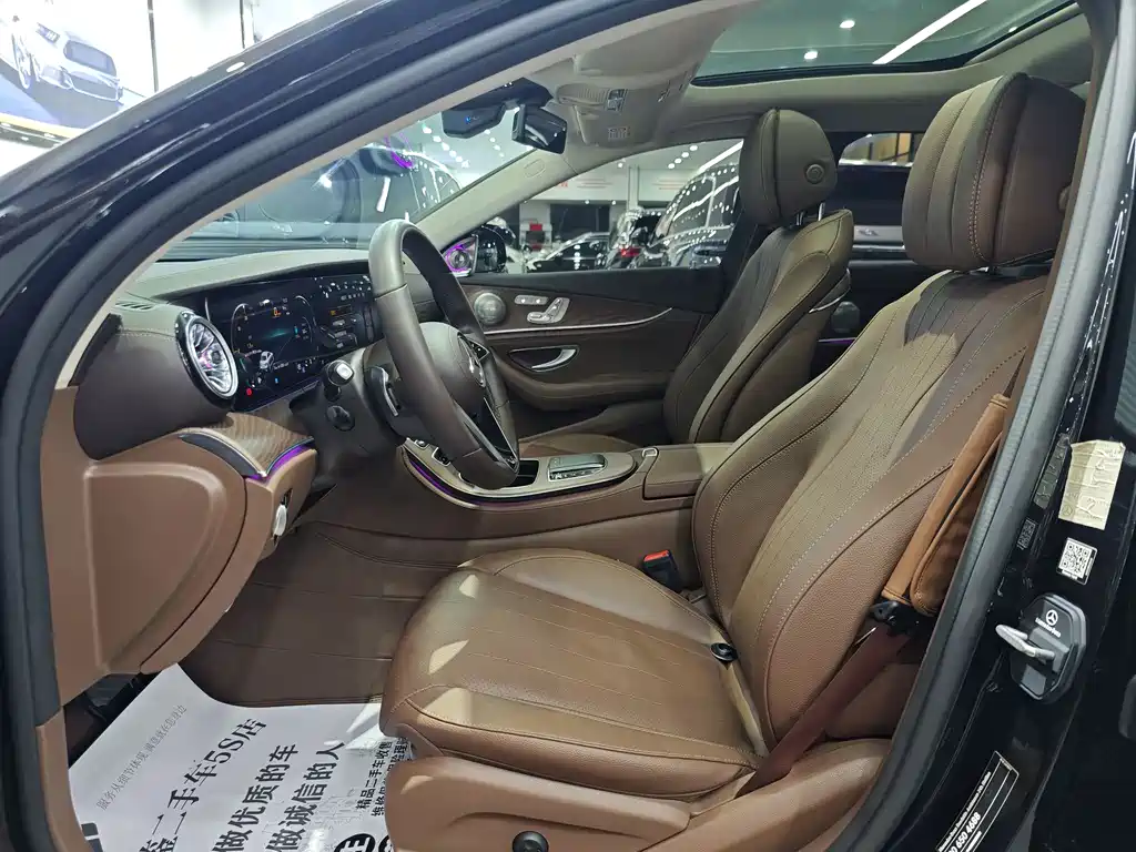 MERCEDES-BENZ E CLASS