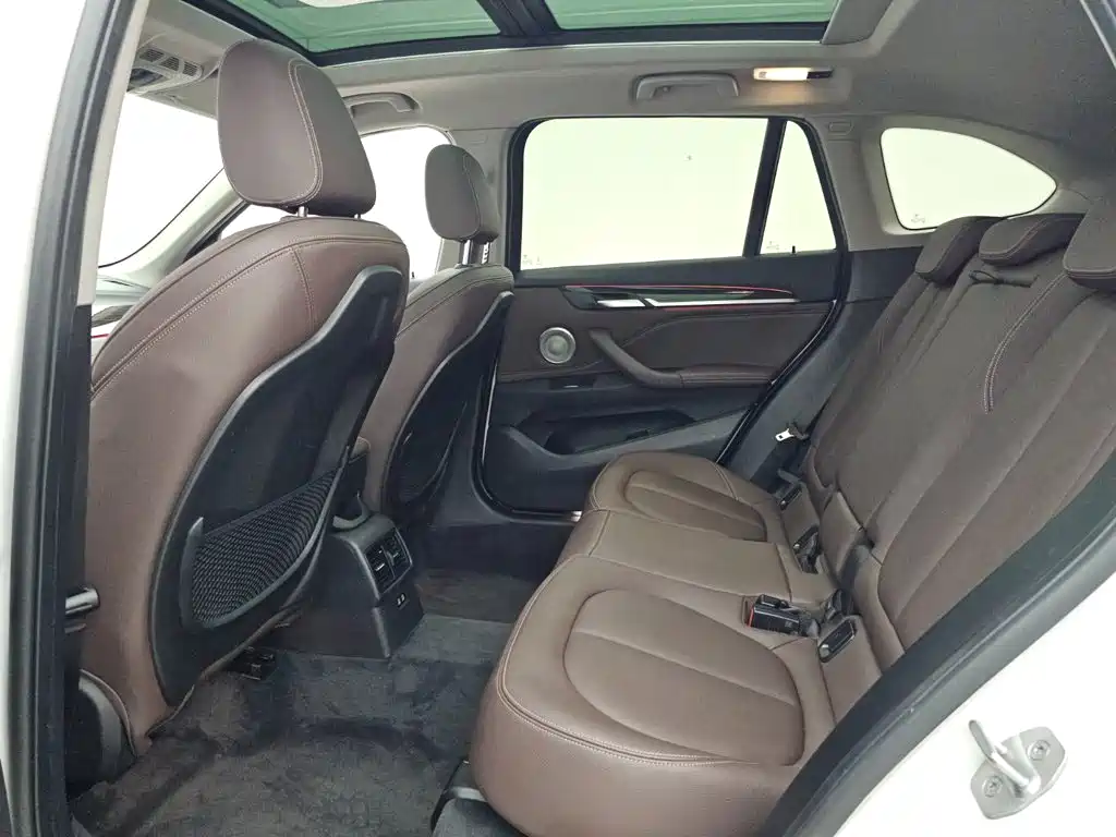 BMW X1 — миниатюра 12