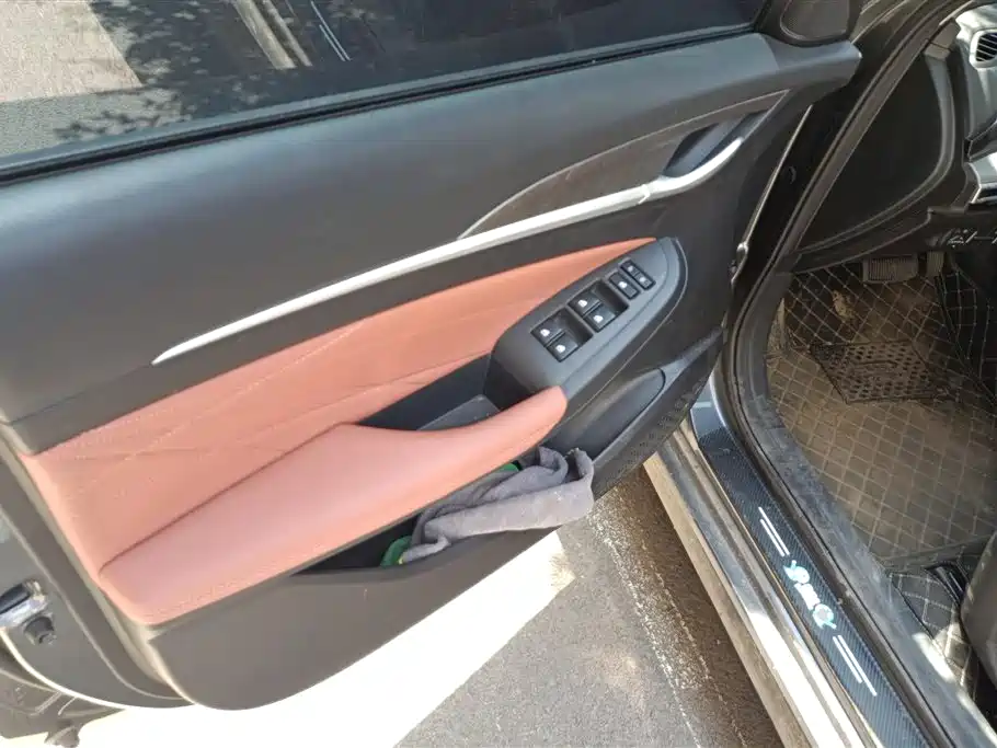 Changan Eado 2023 Enjoy PLUS NE 1.4T GDI DCT Luxury