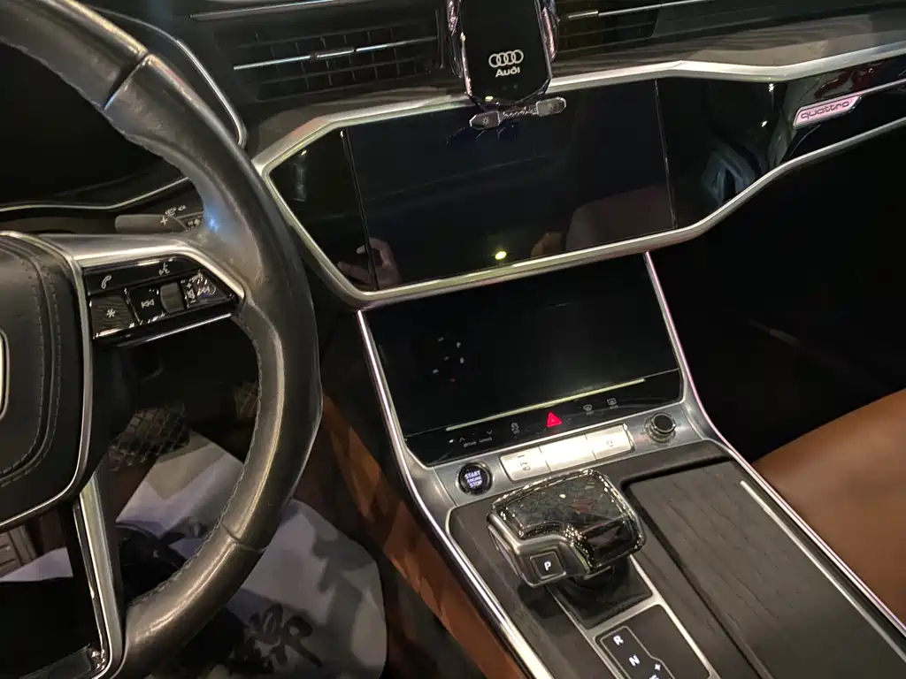Audi A6L — миниатюра 10