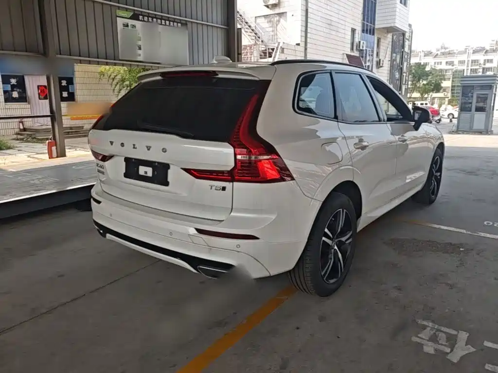 Volvo XC60 — миниатюра 7
