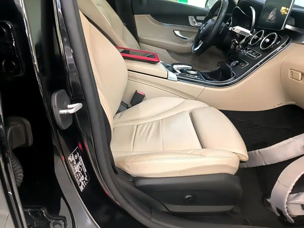 Mercedes-Benz C-Class — миниатюра 25