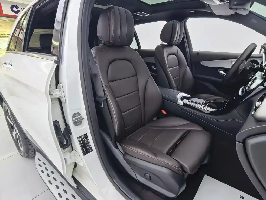 Mercedes-Benz GLC — миниатюра 8