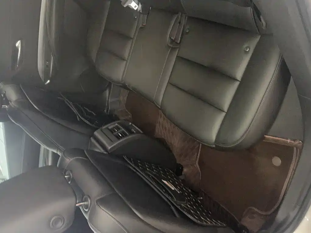 Cadillac XT4 — миниатюра 20
