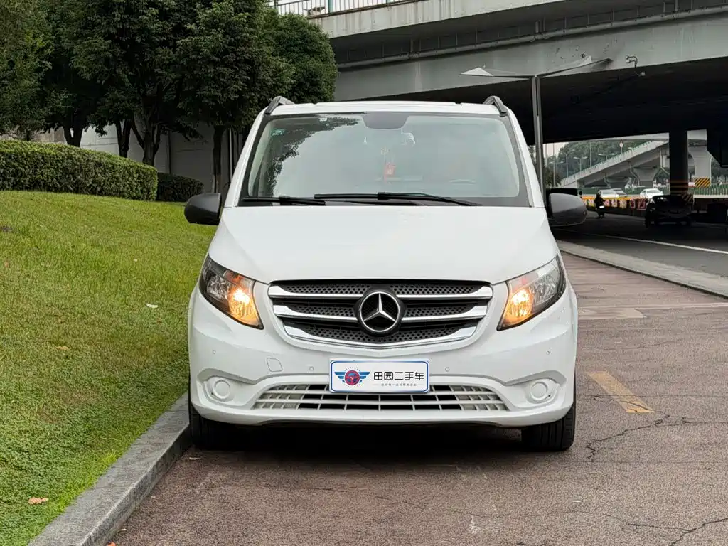 Mercedes-Benz Vito — миниатюра 2