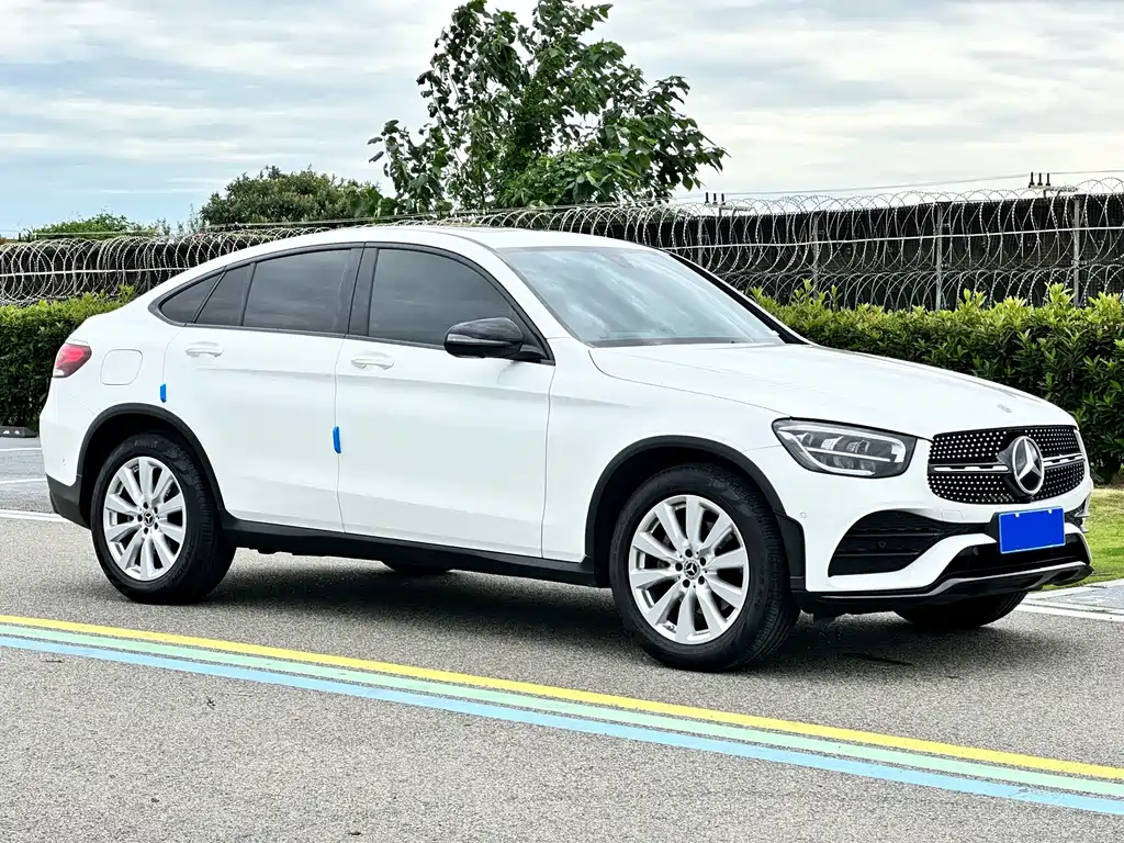 MERCEDES-BENZ GLC COUPE