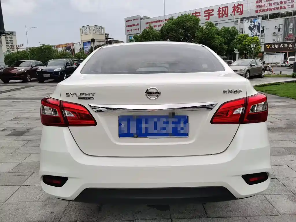 Nissan Sylphy — миниатюра 4