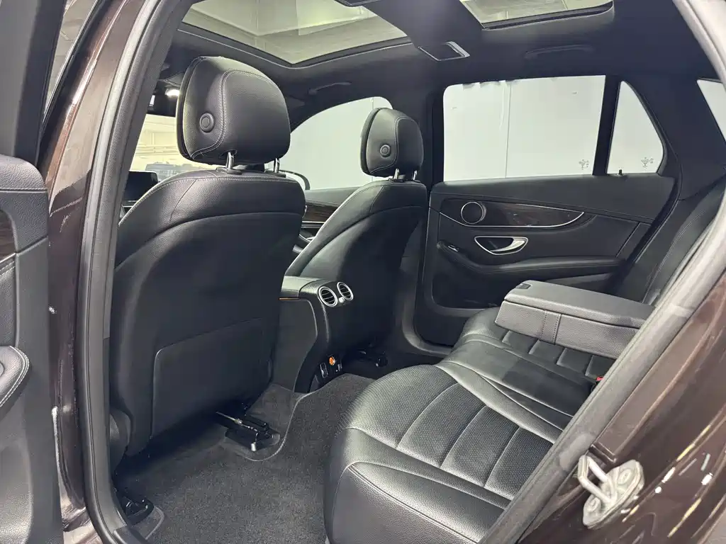 Mercedes-Benz GLC — миниатюра 11