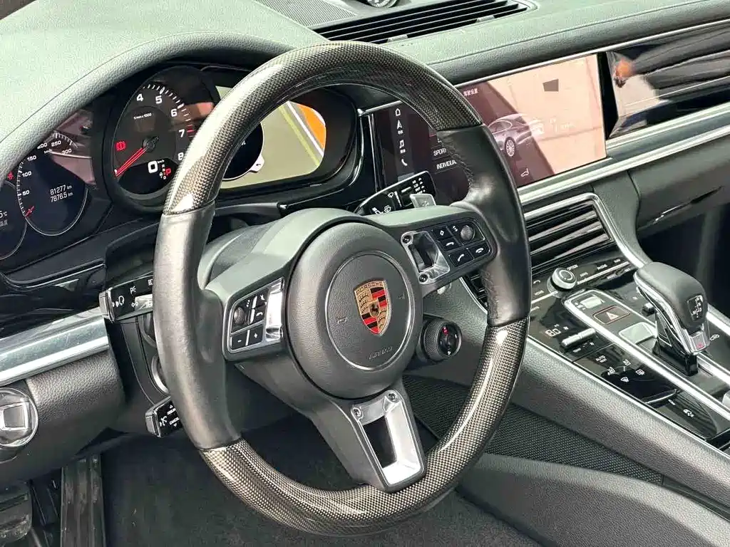 Porsche Panamera — миниатюра 11