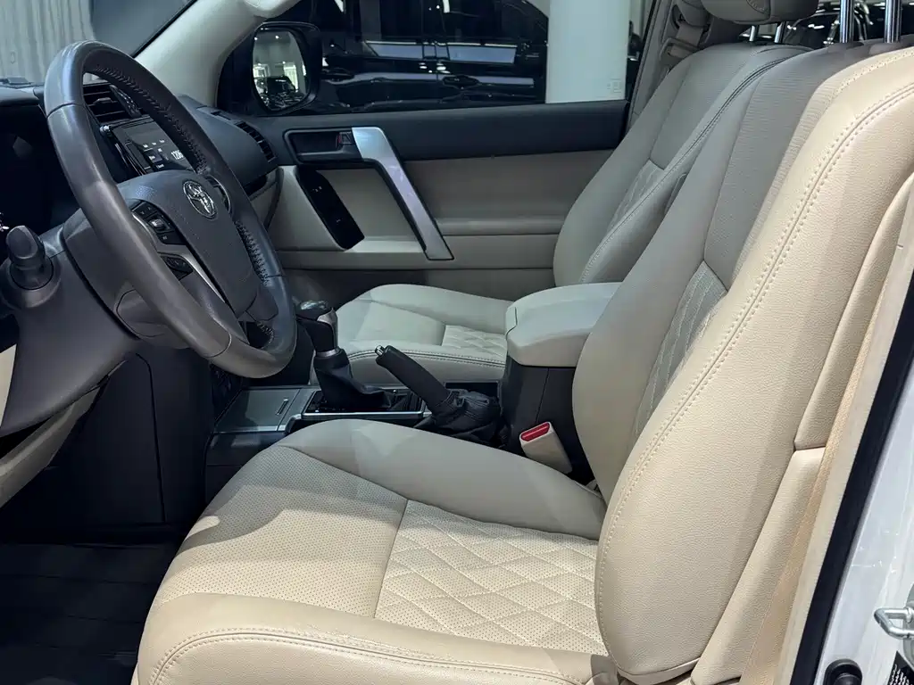 Toyota Prado (Import) — миниатюра 12