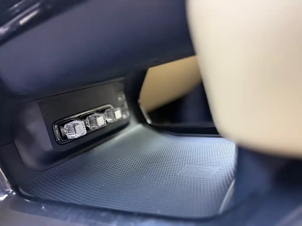 FANG CHENG BAO LEOPARD 5