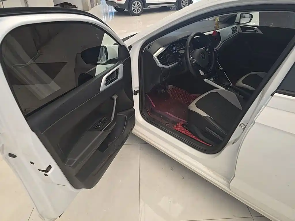 Volkswagen Polo — миниатюра 16