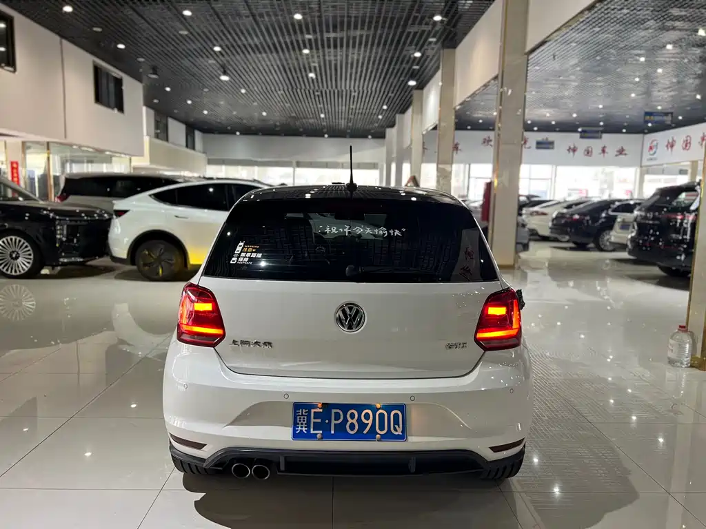 Volkswagen Polo — миниатюра 11