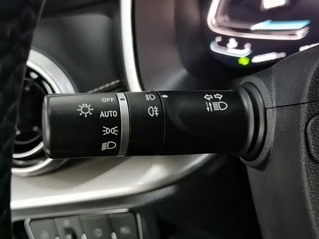 Wey Wey VV6 — миниатюра 21