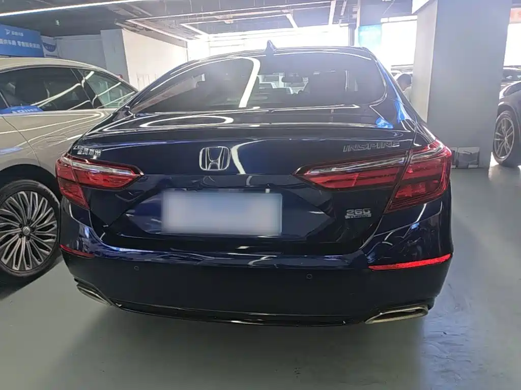 Honda Inspire — миниатюра 6
