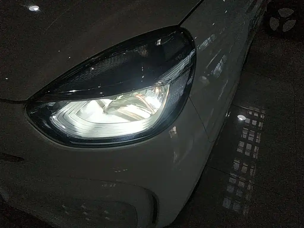 Roewe Clever — миниатюра 24