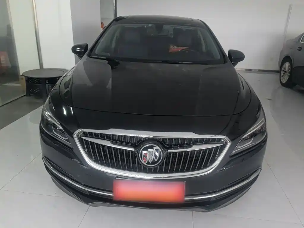 Buick LaCrosse — миниатюра 3