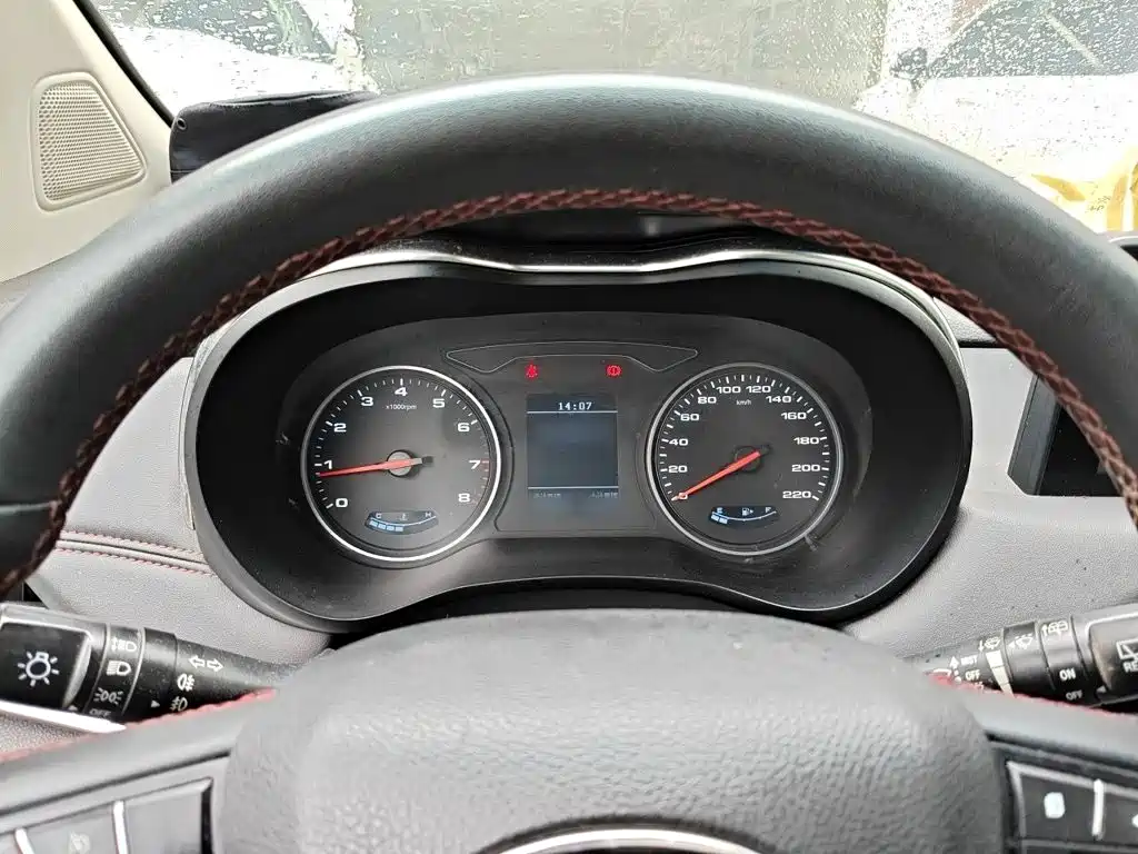 JAC Рейтинг R3 — миниатюра 4