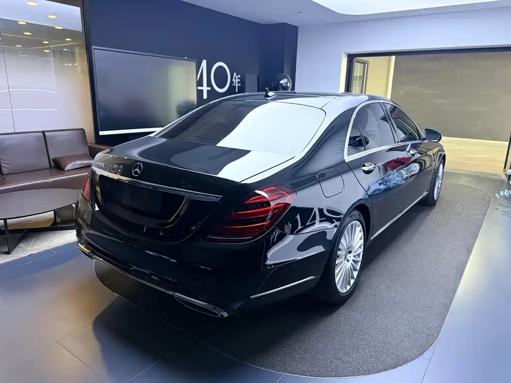 Mercedes-Benz S-Class — миниатюра 10