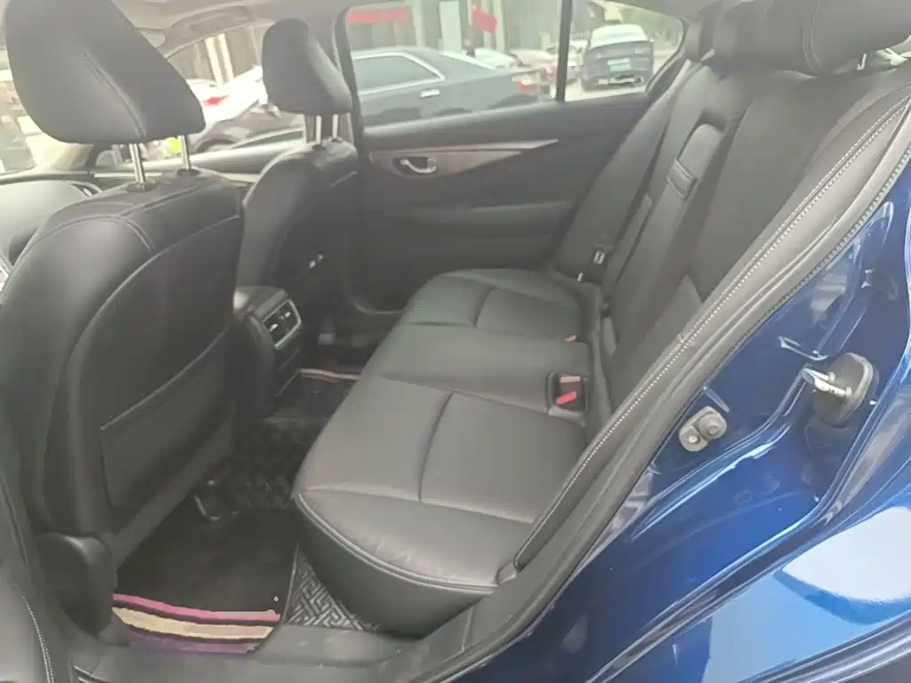 Infiniti Q50L — миниатюра 17